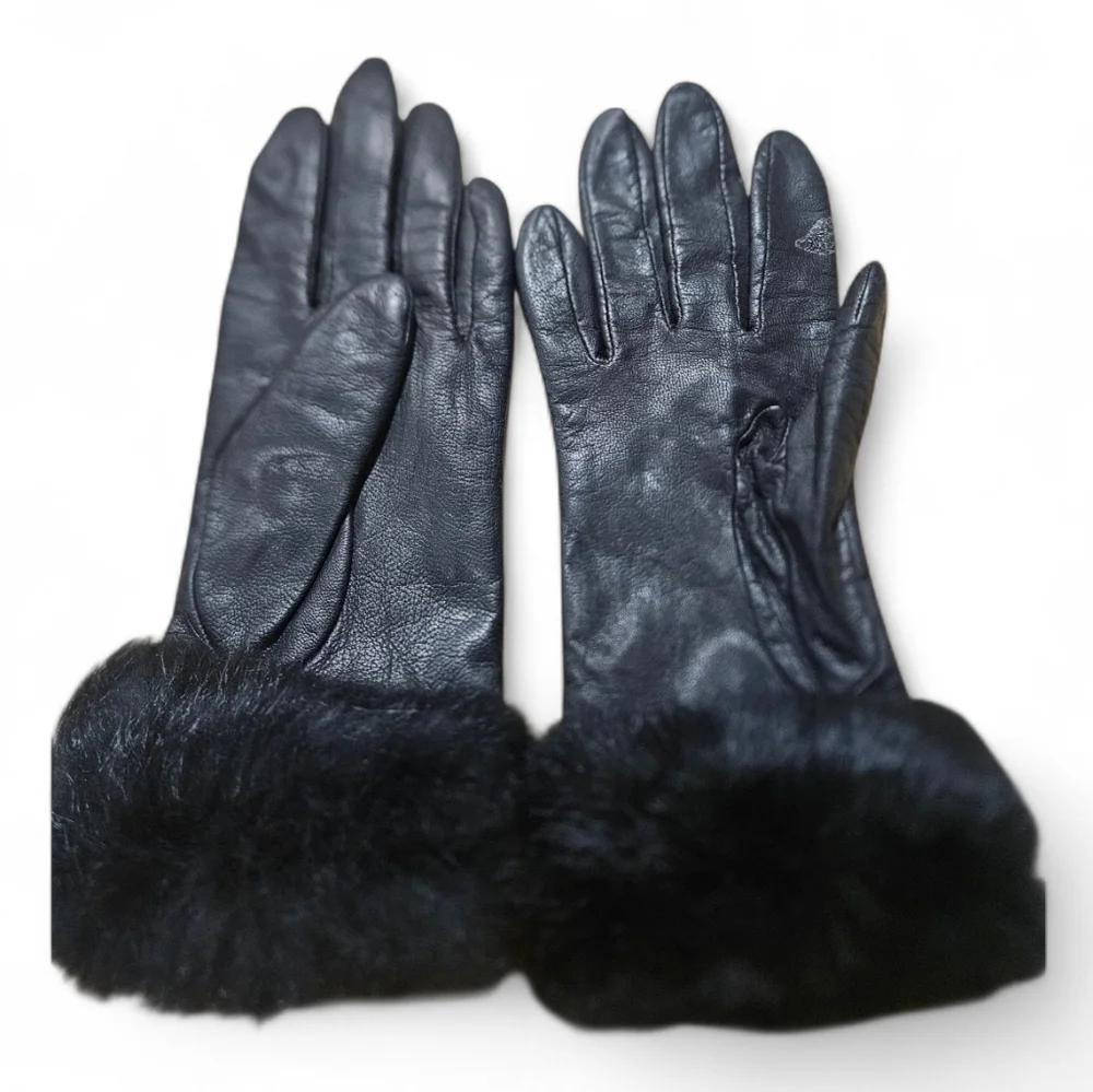 Wilsons Leather Genuine Leather Gloves with Fur Cuff – Size S/M